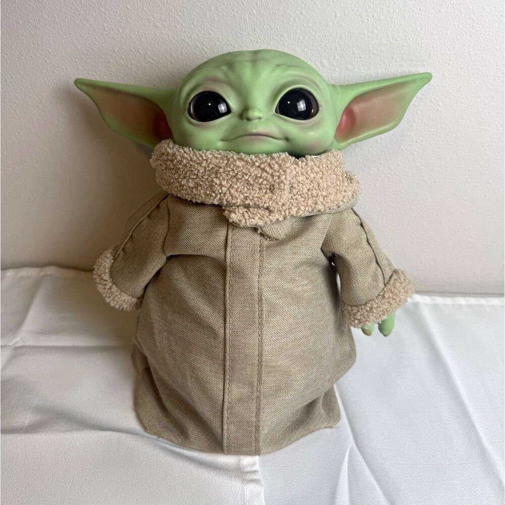 Mattel Star Wars The Child (Grogu) Plush Doll 2020 Science Fiction & Horror